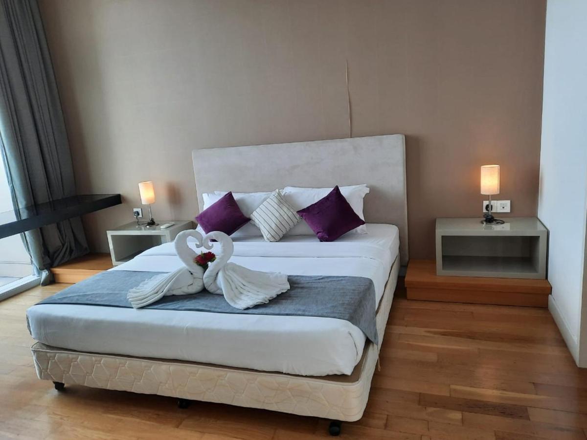 Platinum Klcc By Rainbow Suites Куала Лумпур Екстериор снимка