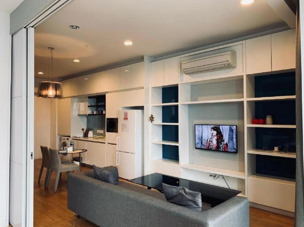 Platinum Klcc By Rainbow Suites Куала Лумпур Екстериор снимка